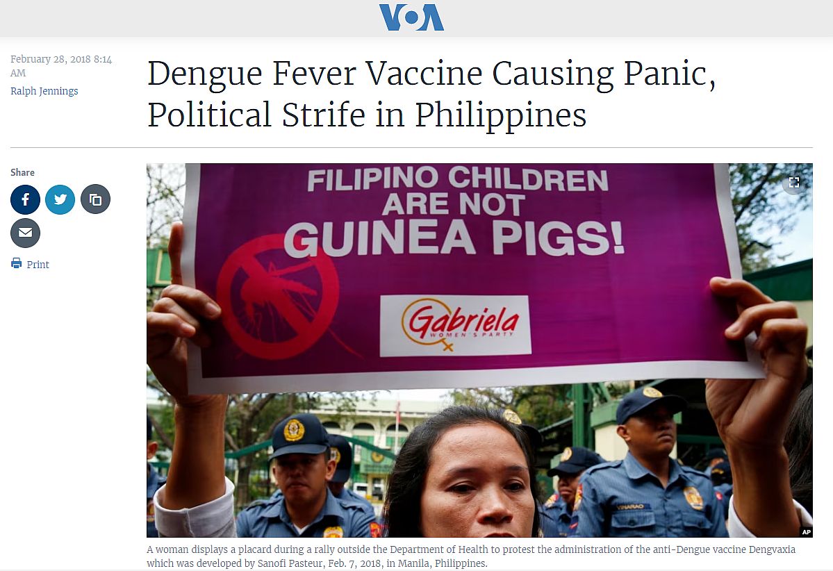 ​Egy nő egy &quot;A filippínó gyerekek nem kísérleti nyulak&quot; plakáttal az Egészségügyi Minisztérium előtti tüntetésen, amelyen a Sanofi Pasteur által kifejlesztett Dengvaxia nevű dengue elleni vakcina beadása ellen tiltakoznak a Fülöp-szigeteki Manilában 2018. február 7-én